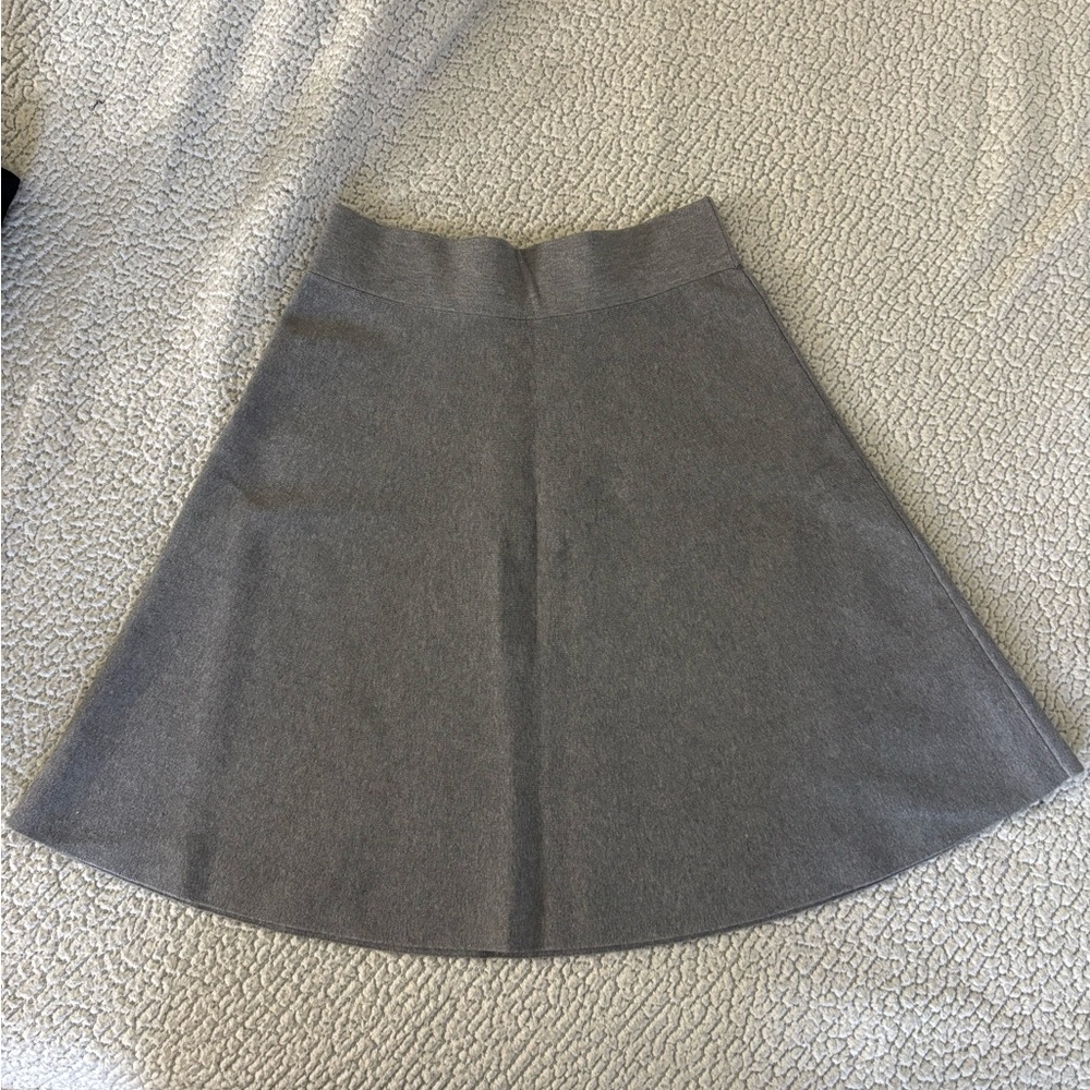 Ann Taylor Grey Skirt